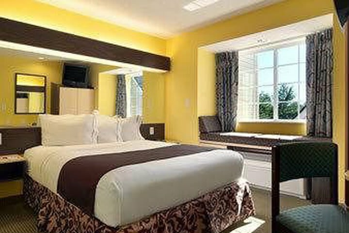 Hotel Microtel Inn & Suites By Wyndham Columbus North