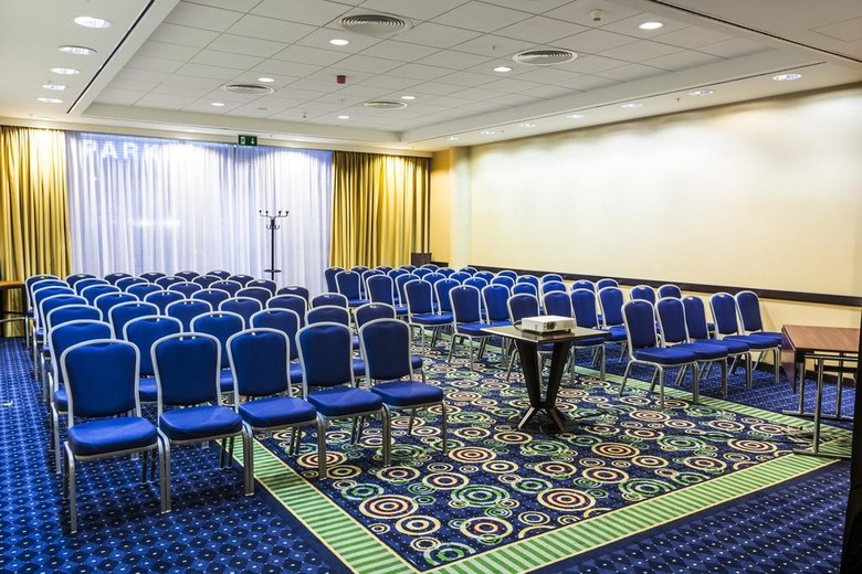 Hotel Courtyard By Marriott Prague City