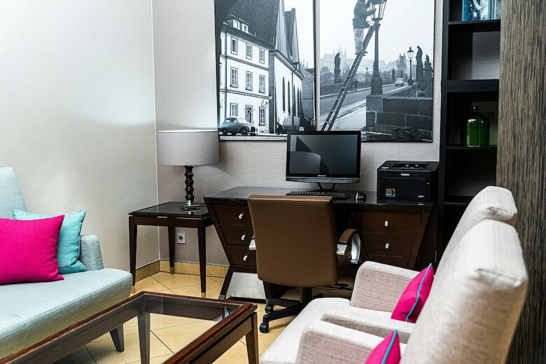 Hotel Courtyard By Marriott Prague City