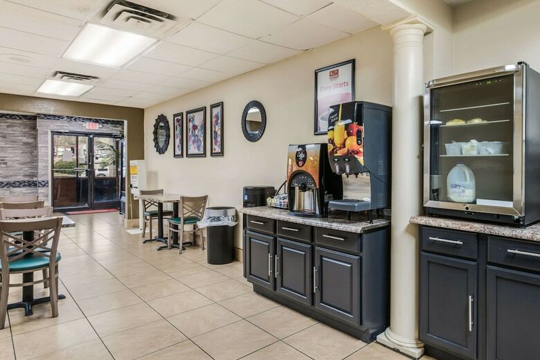 Hotel Econo Lodge Salisbury