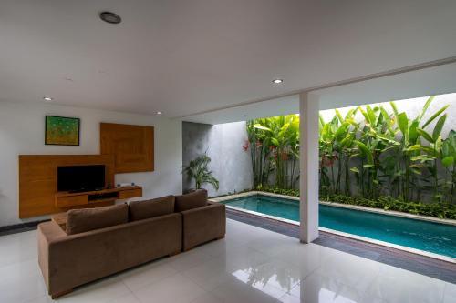 Hotel Delu Villas & Suite