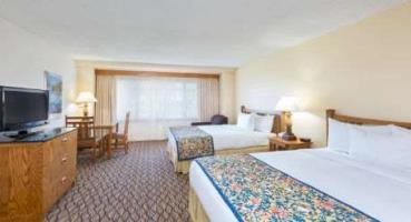 Hotel Wyndham Garden The Pierpont Inn