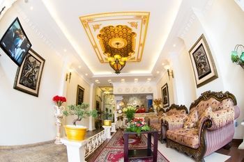 Louis Hotel