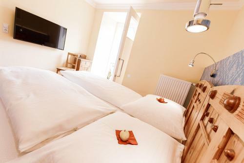 Hostal Gasthof Eberhard - Hof, Wirtshaus & Herberge