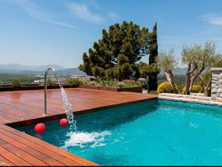 Hostal Montjuic Bed & Breakfast