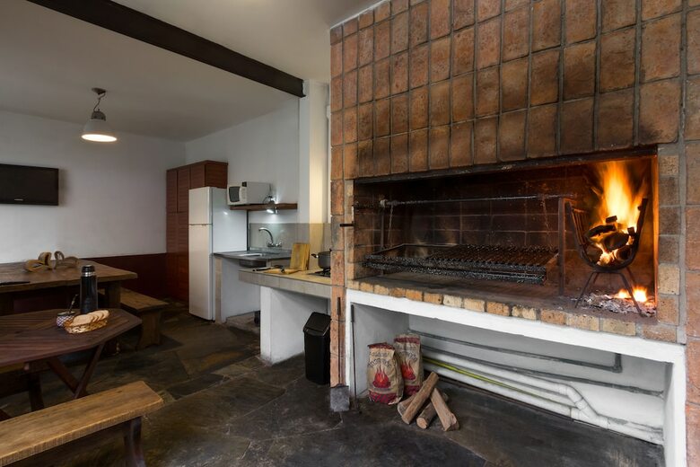 Hostal Hostel & Suites Del Rio