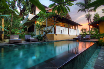 Hostal Gusde House & Villa
