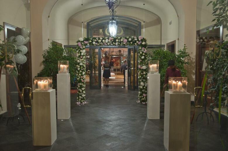 Le Chemin�e Business Hotel