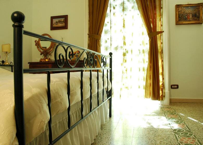 Bed & Breakfast Art Suite Principe Umberto