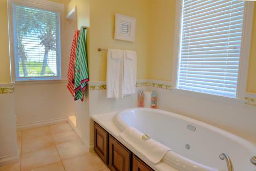 Hotel Cape Santa Maria Beach Resort & Villas