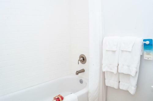 Hotel Cape Santa Maria Beach Resort & Villas