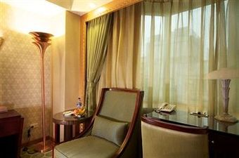 Royal Palace Hotel