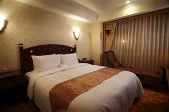 Royal Palace Hotel