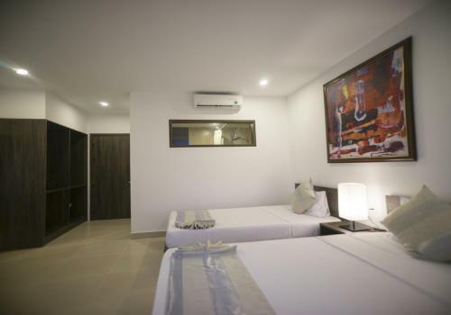 Golden Dragon Hotel