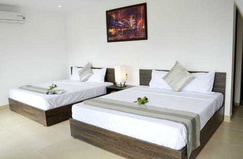 Golden Dragon Hotel