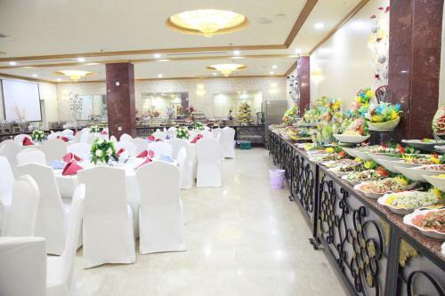Roshan Al Azhar Hotel