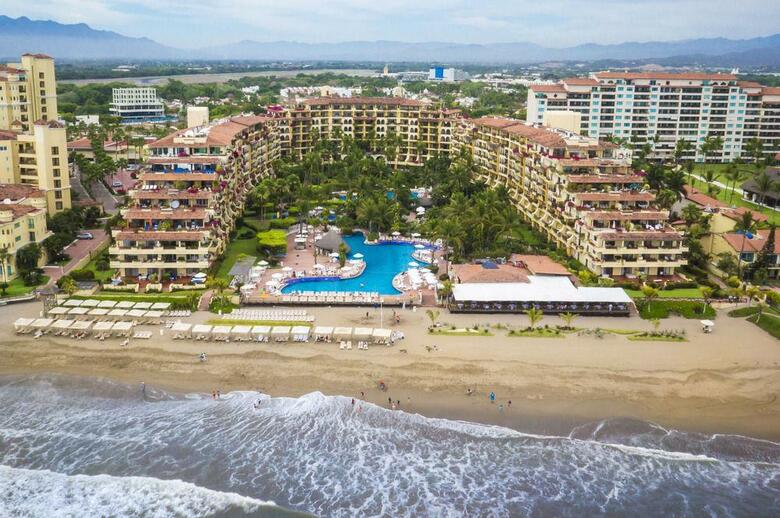 Hotel Velas Vallarta Suite Resort