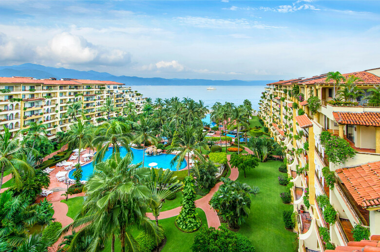 Hotel Velas Vallarta Suite Resort