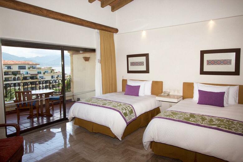 Hotel Velas Vallarta Suite Resort