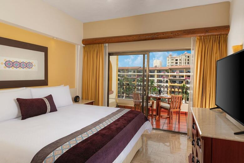 Hotel Velas Vallarta Suite Resort