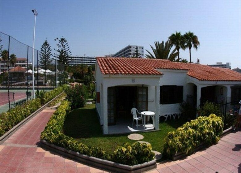 Apartamentos Bungalows Santa Clara