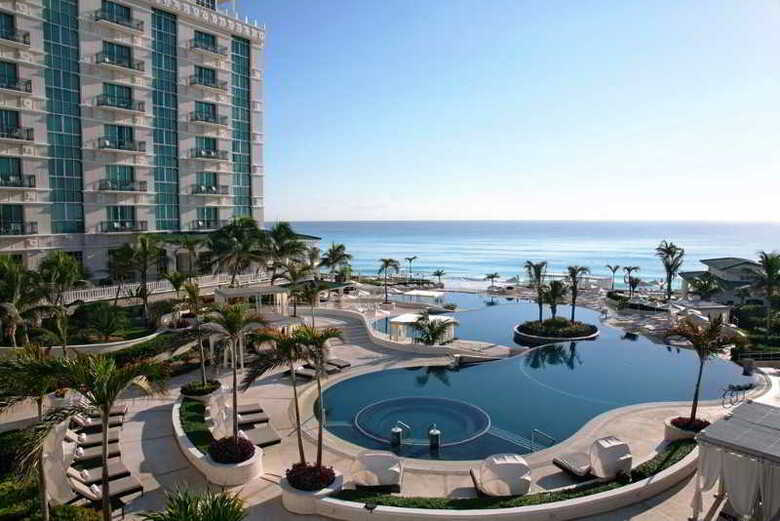 Hotel Sandos Cancun Luxury Experience