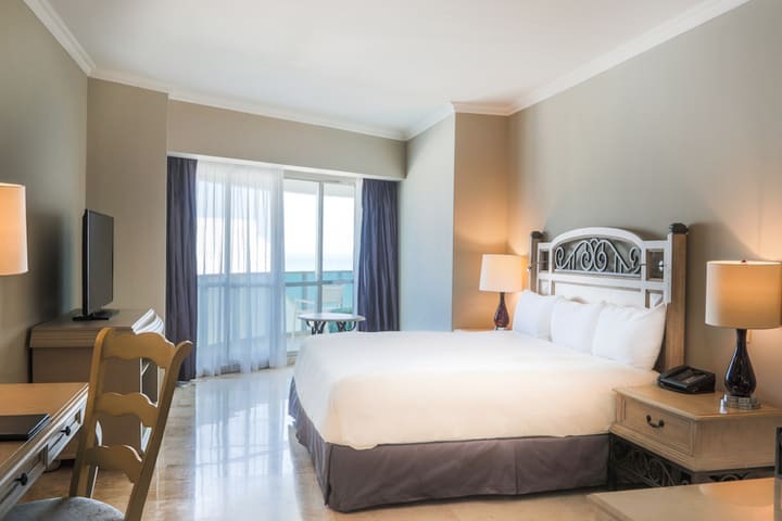 Hotel Sandos Cancun Luxury Experience