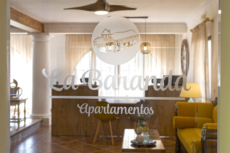 Apartamentos La Baranda