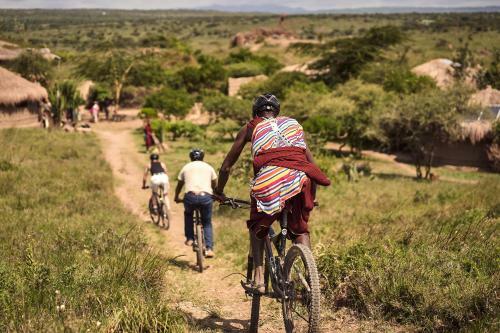 Original Maasai Lodge ? Africa Amini Life