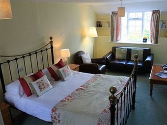 Lifton Hall Hotel