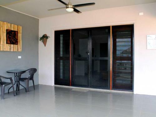 Aparthotel Vanuatu Beachfront Apartments