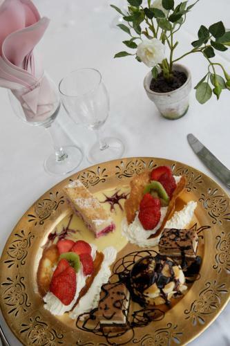 Kyriad Hotel - Restaurant Carentan