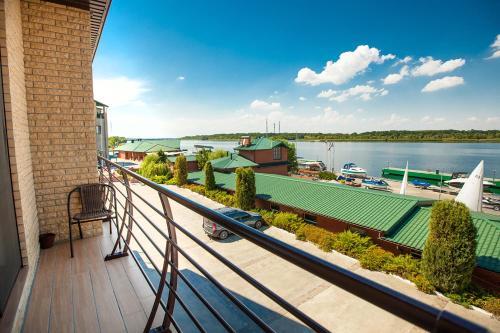 Hotel Maxim Marine Yacht Club