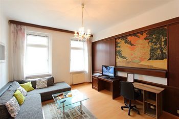 Checkvienna - Edelhof Apartments