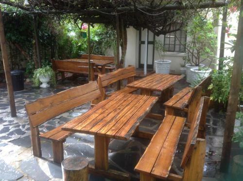 Hostal Somerset Lodge