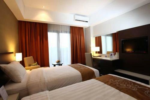 Soll Marina Hotel & Conference Center Bangka