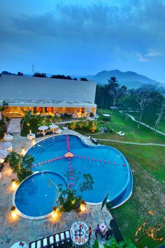 Soll Marina Hotel & Conference Center Bangka