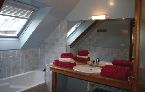 Holiday Home Plo�zal With A Fireplace 346
