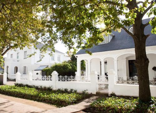 River Manor Boutique Hotel And Spa