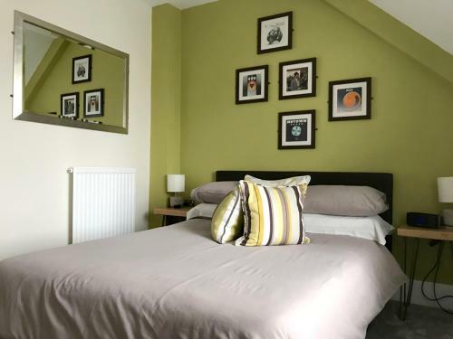 Hostal St Bernards