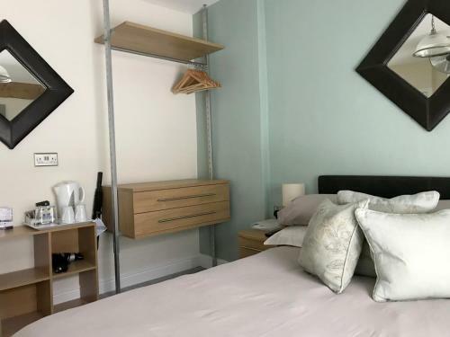 Hostal St Bernards