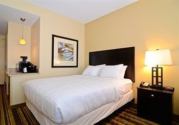 Hotel Comfort Inn & Suites Fort Campbell