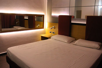 Hotel Orange