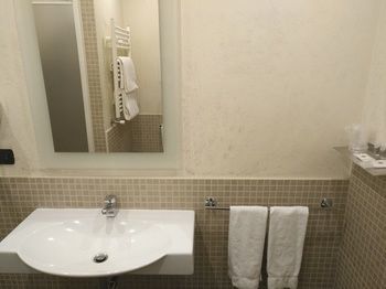 Quality Hotel Yes Varese Mxp