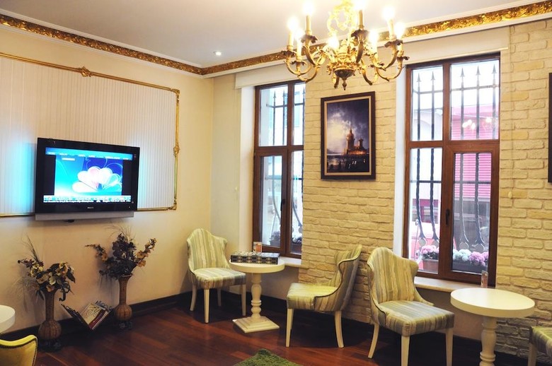 Nil Hotel
