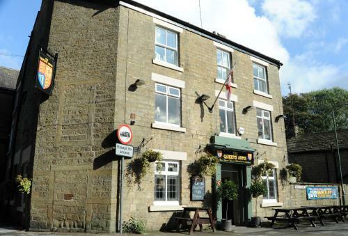 Hotel Queens Arms Country Inn