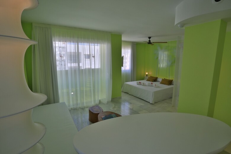 Hotel Tropicana Ibiza Suites - Adults Only