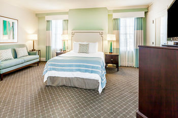 Mills House Wyndham Grand Hotel