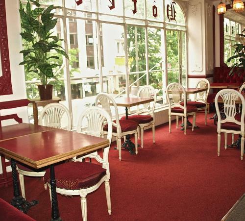 Hotel H�tel Chateaubriand