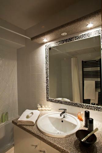 Apartamento Les Chalets Du Soleil Authentiques Les Menuires